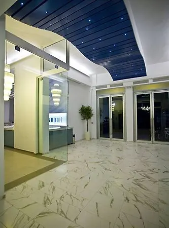 Astron Hotel 3*