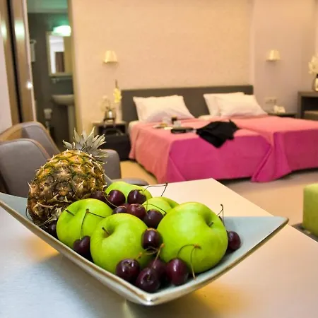 Astron Hotel