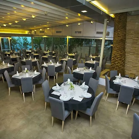 Hotel Astron